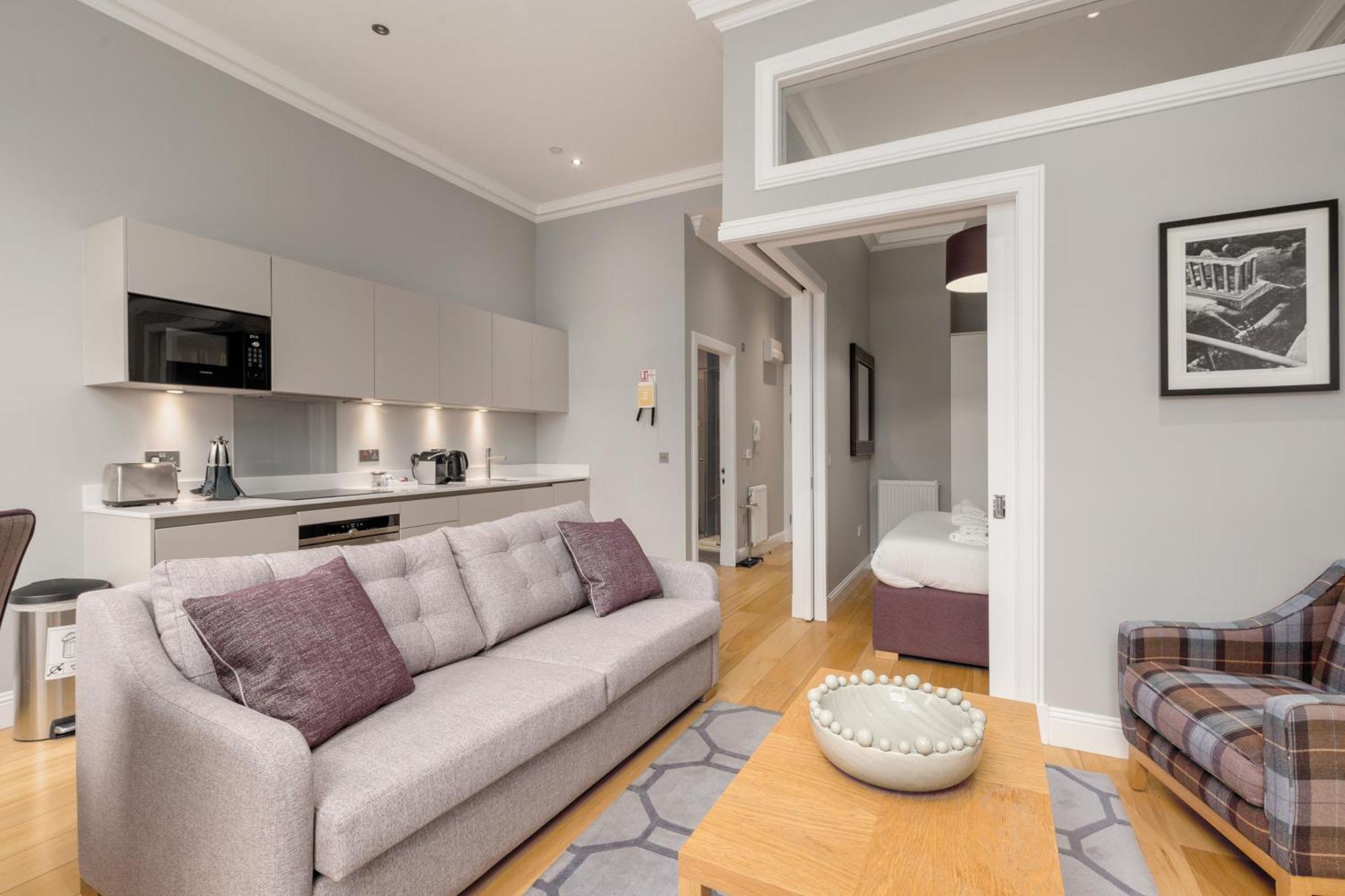 Destiny Scotland - Princes Street Residence Эдинбург Экстерьер фото