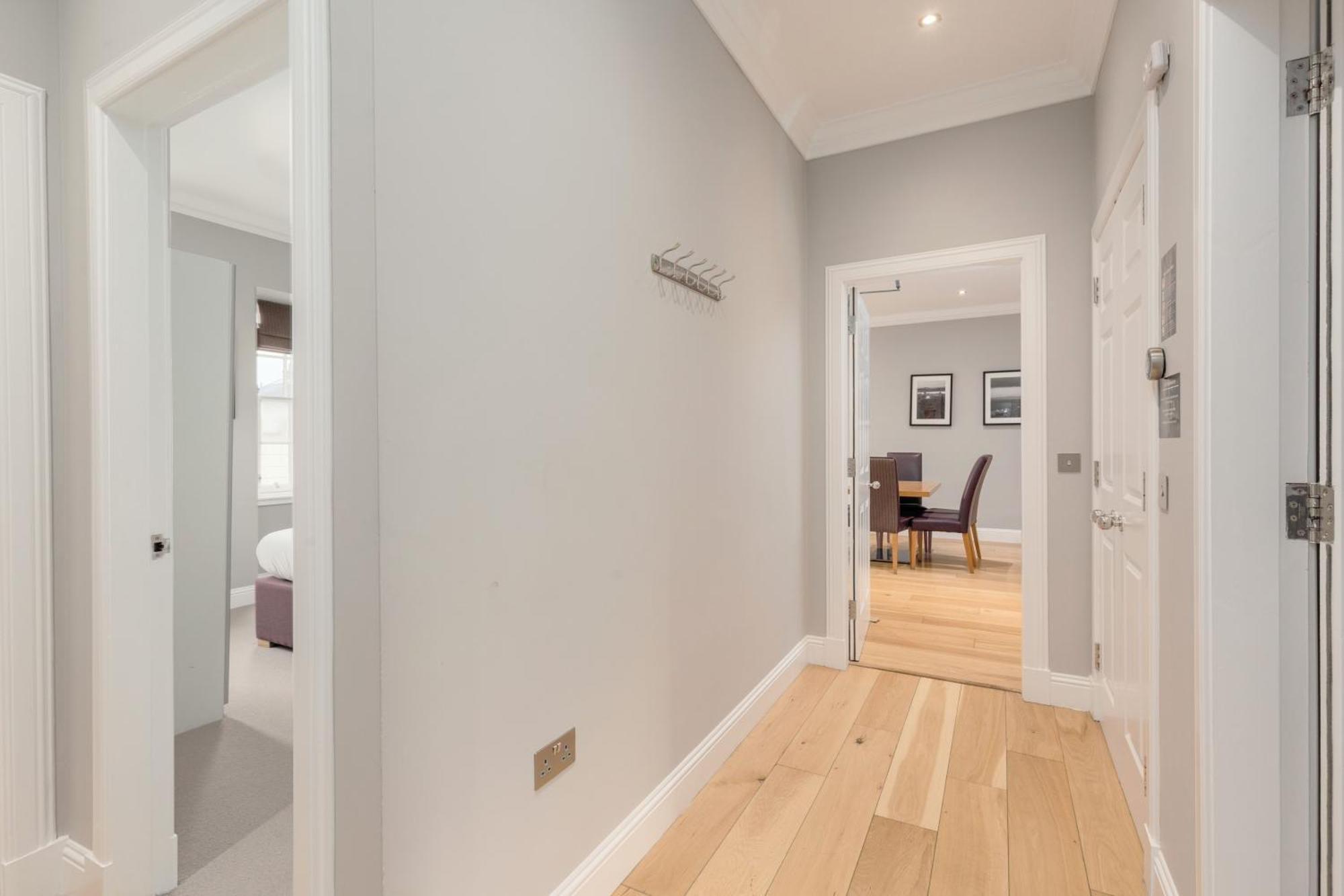 Destiny Scotland - Princes Street Residence Эдинбург Экстерьер фото